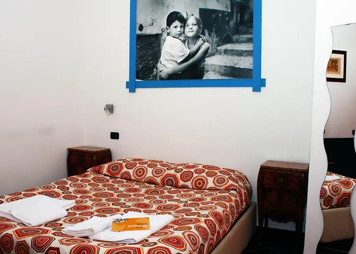 לינה וארוחת בוקר Casa Del Monacone נאפולי