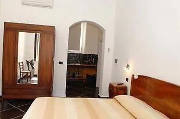 Casa Del Monacone Oda ve Kahvaltı Napoli