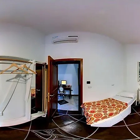 Casa Del Monacone Bed & Breakfast Napels