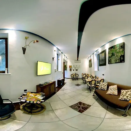 Casa Del Monacone ベッド・アンド・ブレックファスト 2*